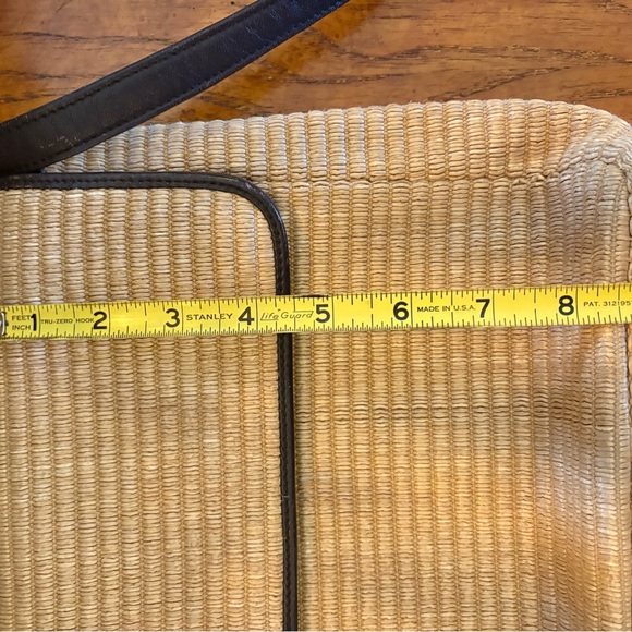 Vintage Susan Gail Straw Crossbody Bag with Black Leather Trim, Gold Hardware - Picture 12 of 13